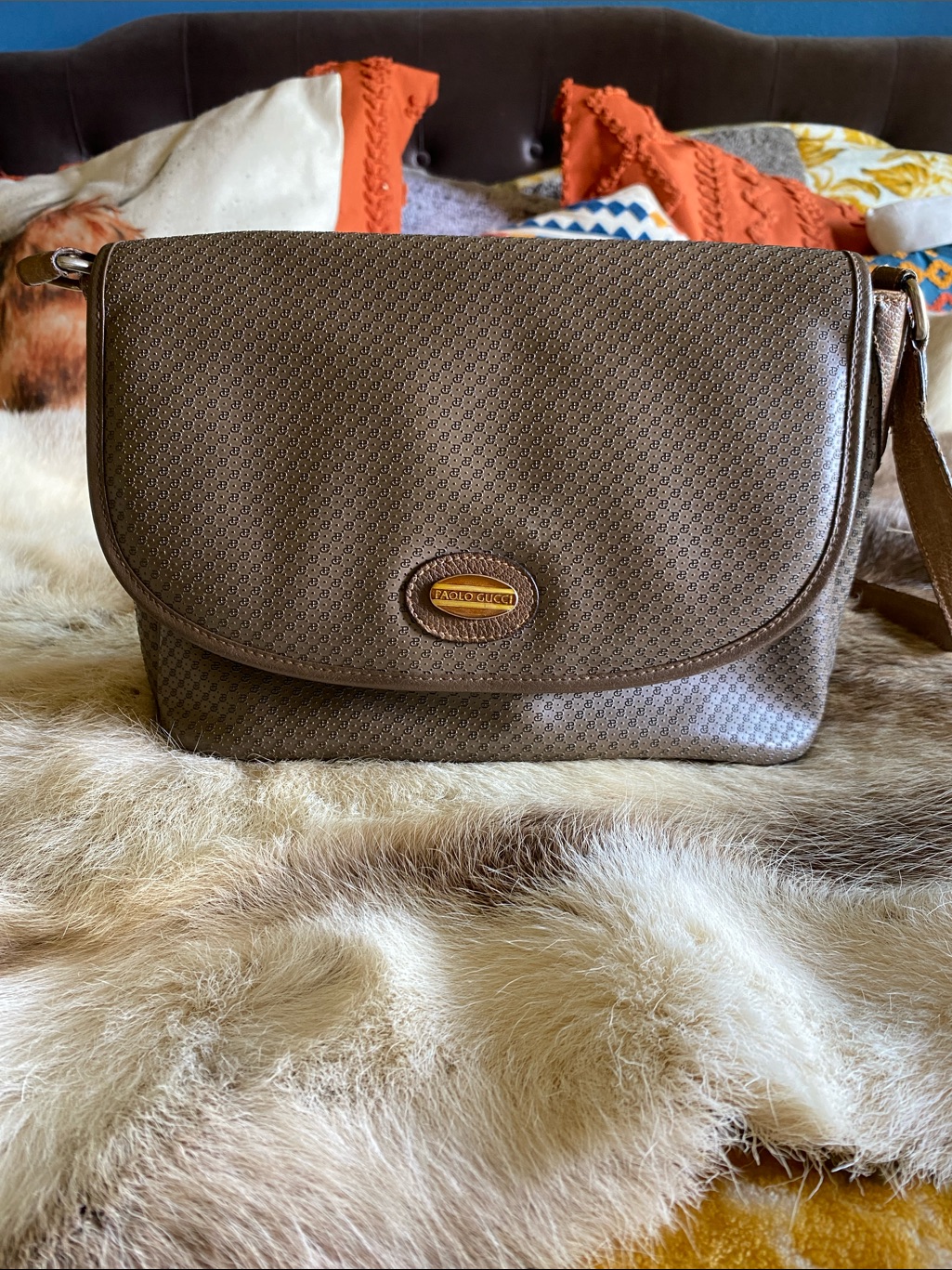 Paolo Gucci Taupe Textured Crossbody Bag With Gold Logo Accent
